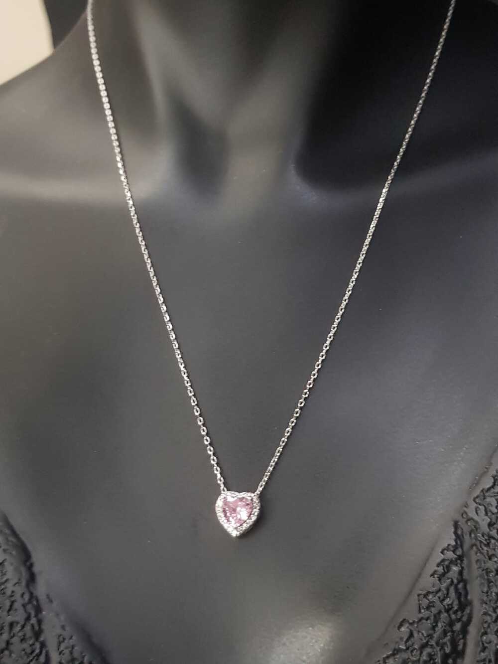 Swarovski%20Pembe%20Kalp%20Taşlı%20Pandora’s%20Model%20Gümüş%20•%20Sevgiliye%20•%20Eşe%20•%20Anneye%20Hediye%20Kolye