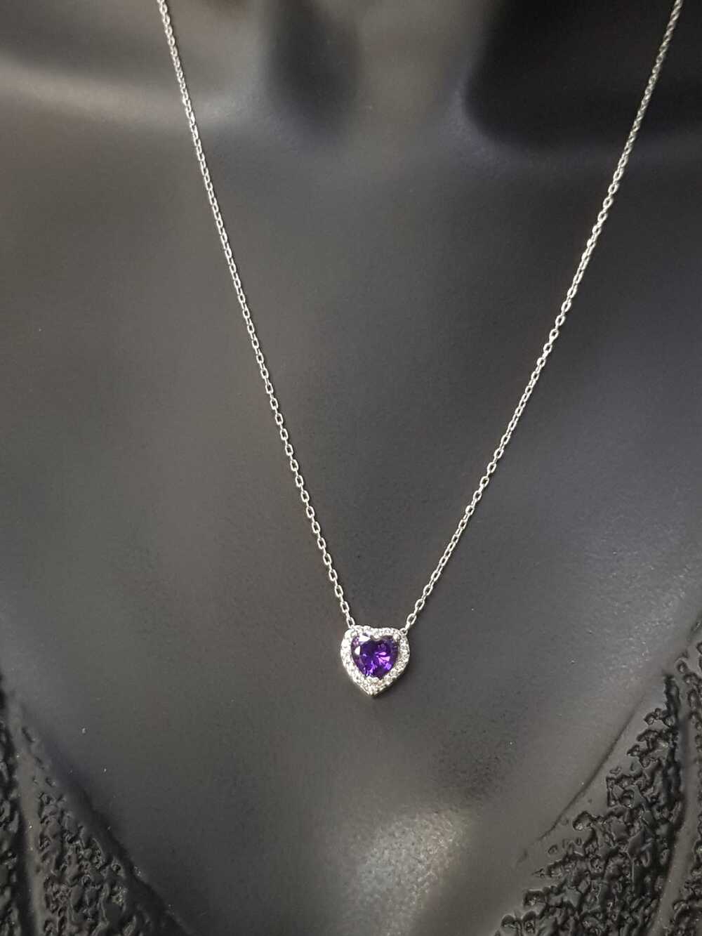 %20Vog%20Swarovski%20Taşlı%20Pandora’s%20Model%20Ametis%20Kalp%20Taş%20Detay%20Gümüş%20Sevgiliye,Arkadaşa%20Kolye