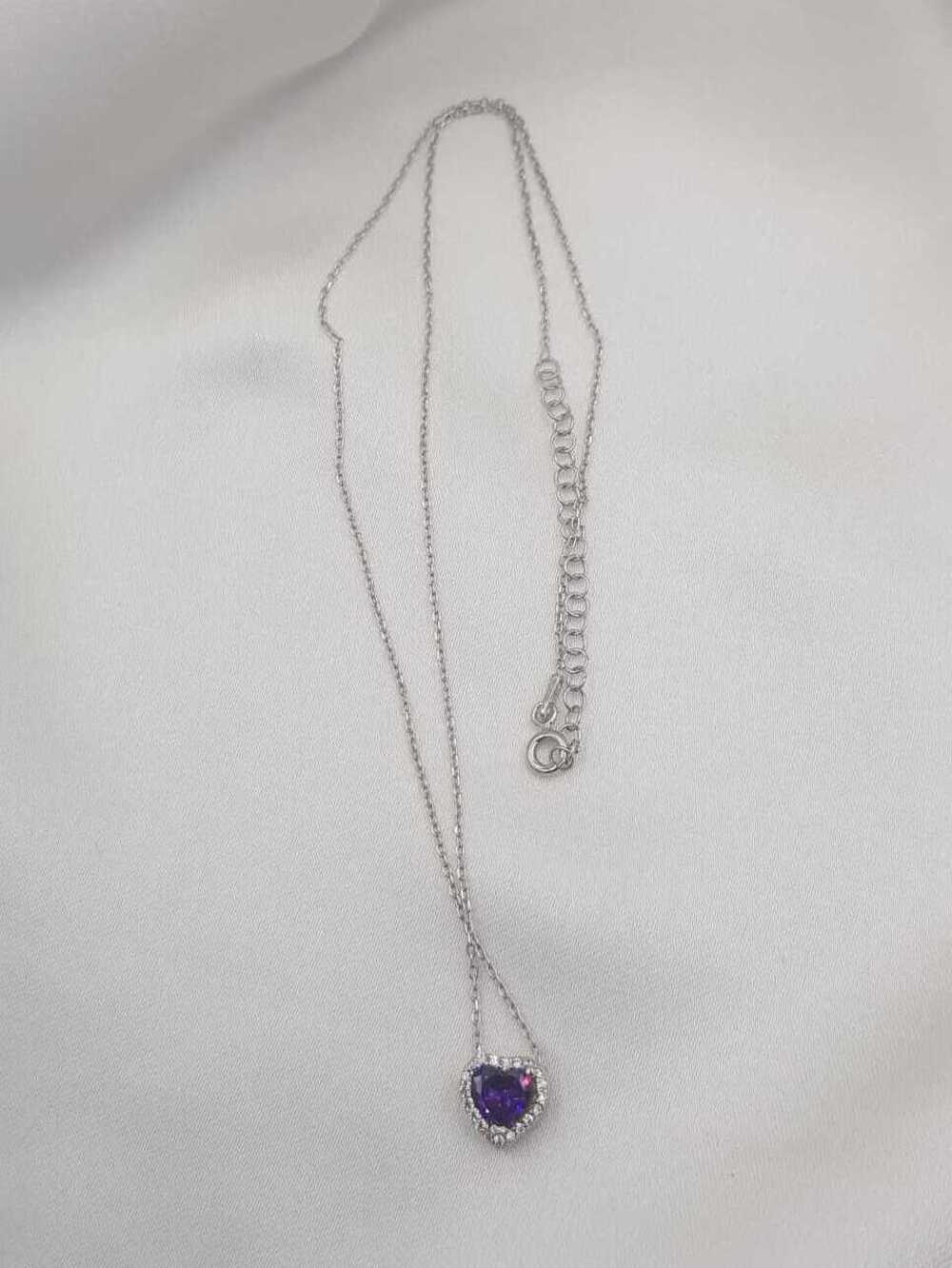 %20Vog%20Swarovski%20Taşlı%20Pandora’s%20Model%20Ametis%20Kalp%20Taş%20Detay%20Gümüş%20Sevgiliye,Arkadaşa%20Kolye