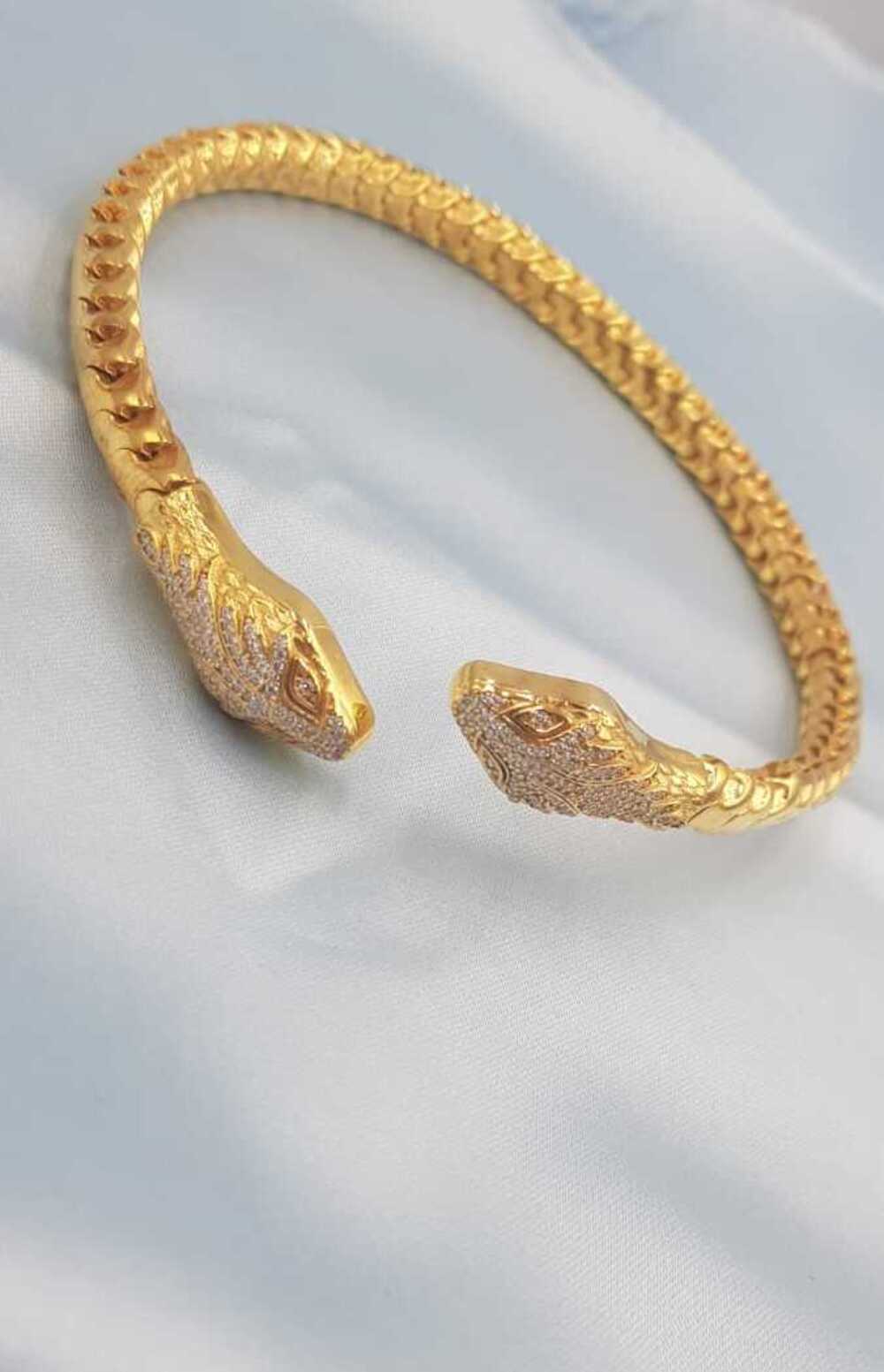 %20Vog%20İtalyan%20Cartier%20Tasarım%20Taşlı%20Yılan%20(Snake)925%20Gümüş%20Sevgiliye,Anneye,Eşe%20Choker,Gerdanlık