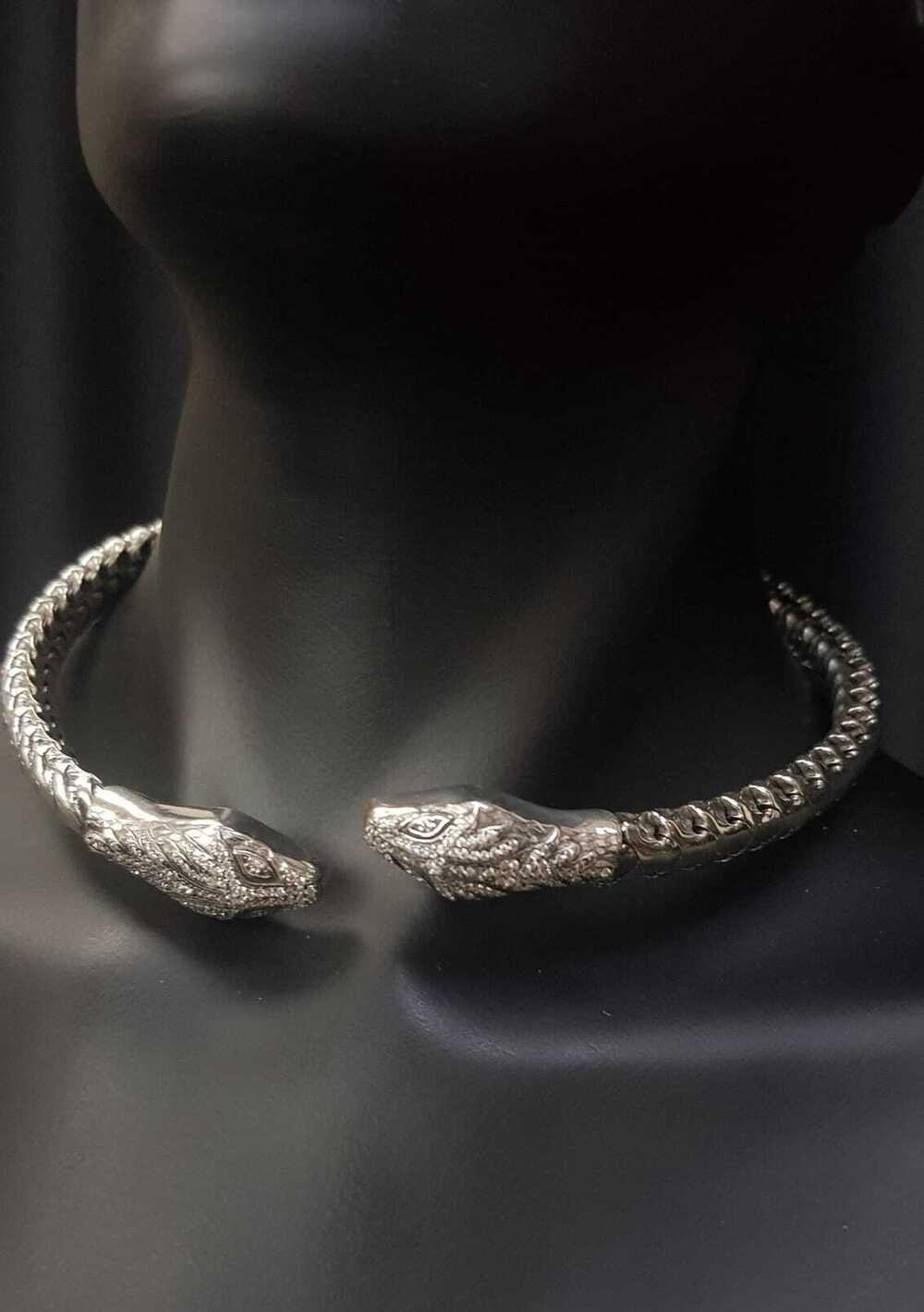 Vog%20İtalyan%20Cartier%20Tasarım%20Taşlı%20Yılan%20(Snake)925%20Gümüş%20Sevgiliye,Anneye,Eşe%20Choker,Gerdanlık