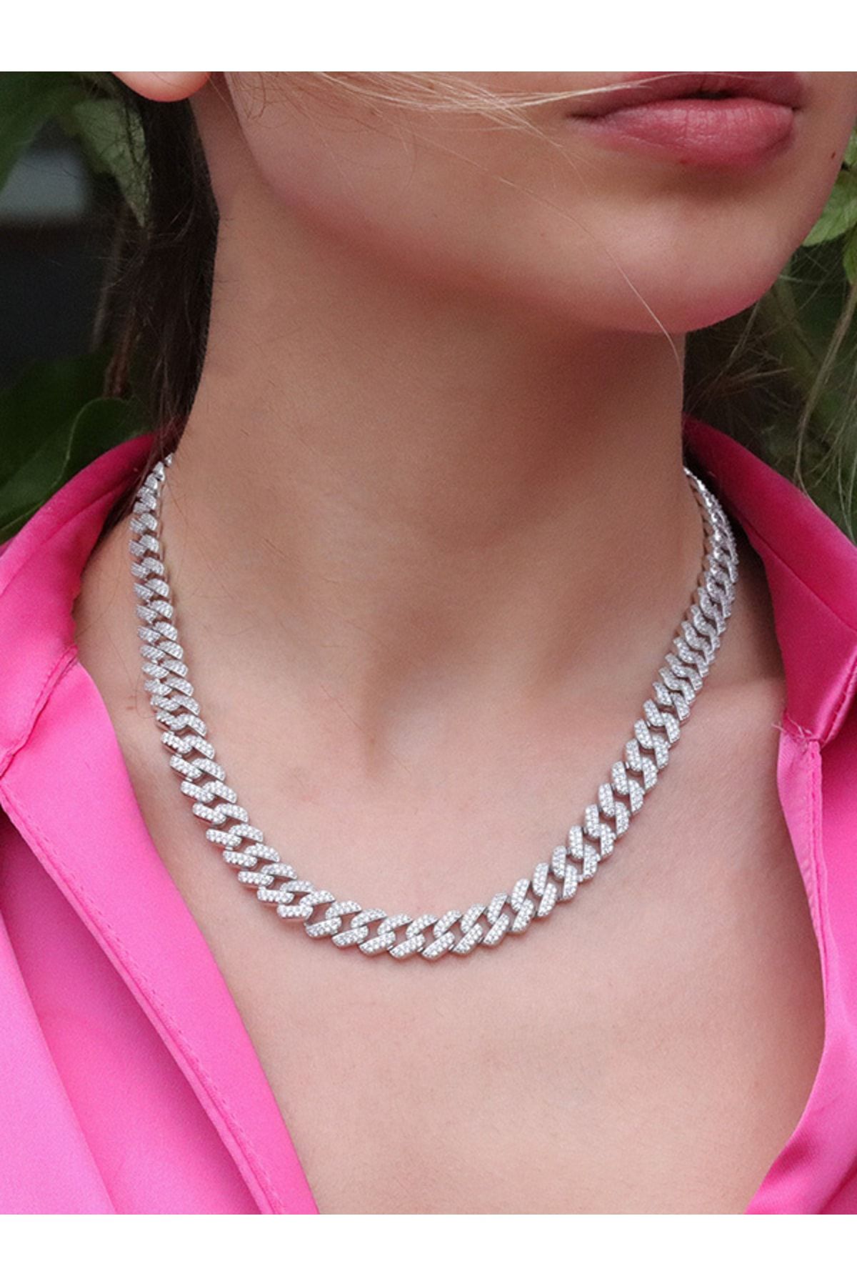 Vog%20Lüks%20Zirconia%20Taşlı%20Cuban%20Chain%20Zincir%20925%20Ayar%20Gümüş%20Rhodium%20Kaplama%20Kolye