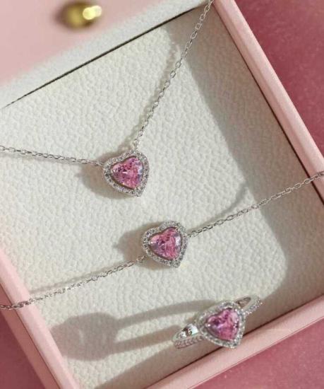 Pembe Kalp Tasarım 3’ Lü Set • Zirconia 925 Ayar Gümüş Sevgiliye • Eşe • Kolye • Küpe  • Yüzük Set