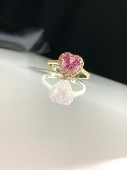 Vog Swarovski Taşlı Pembe Renkli Kalpli 925 Ayar Gümüş Sevgiliye,Anneye,Arkadaşa Hediye Yüzük