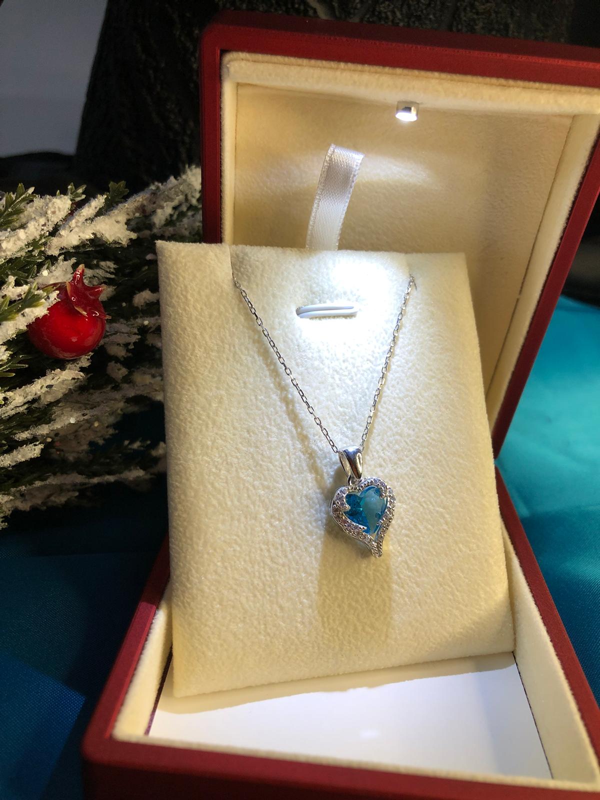 Vog%20Aqua%20Swarovski%20Taşlı%20Pandora’s%20Model%20Kalp%20Tutkusu%20925%20Gümüş%20Sevgiliye-Eşe-Arkadaşa%20Kolye