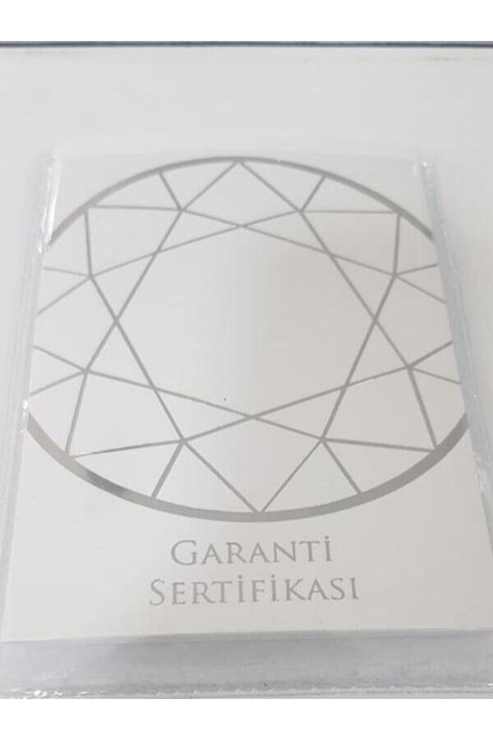 VOG%200.35%20CT%20F-VS%20%20PIRLANTA%205%20TAŞ%2018%20AYAR%20ALTIN%20ŞIK%20TASARIM%20BEYAZ%20RENK%20YÜZÜK