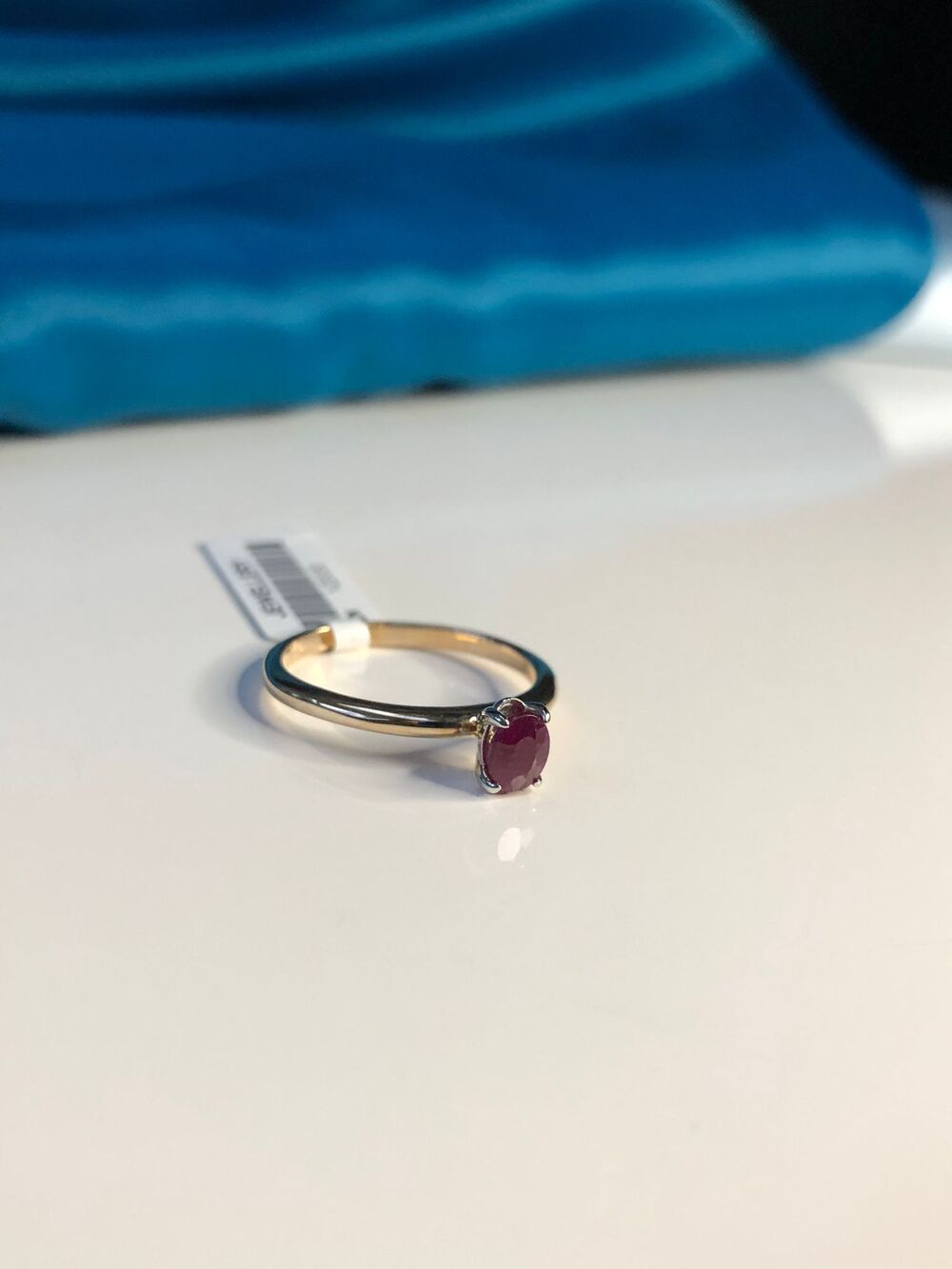 VOG%200.53%20CT%20OVAL%20KESİM%20YAKUT%20(RUBY)14%20AYAR%20ALTIN%20MADENLİ%20%20EL%20İŞİ%20BAYAN%20YÜZÜK