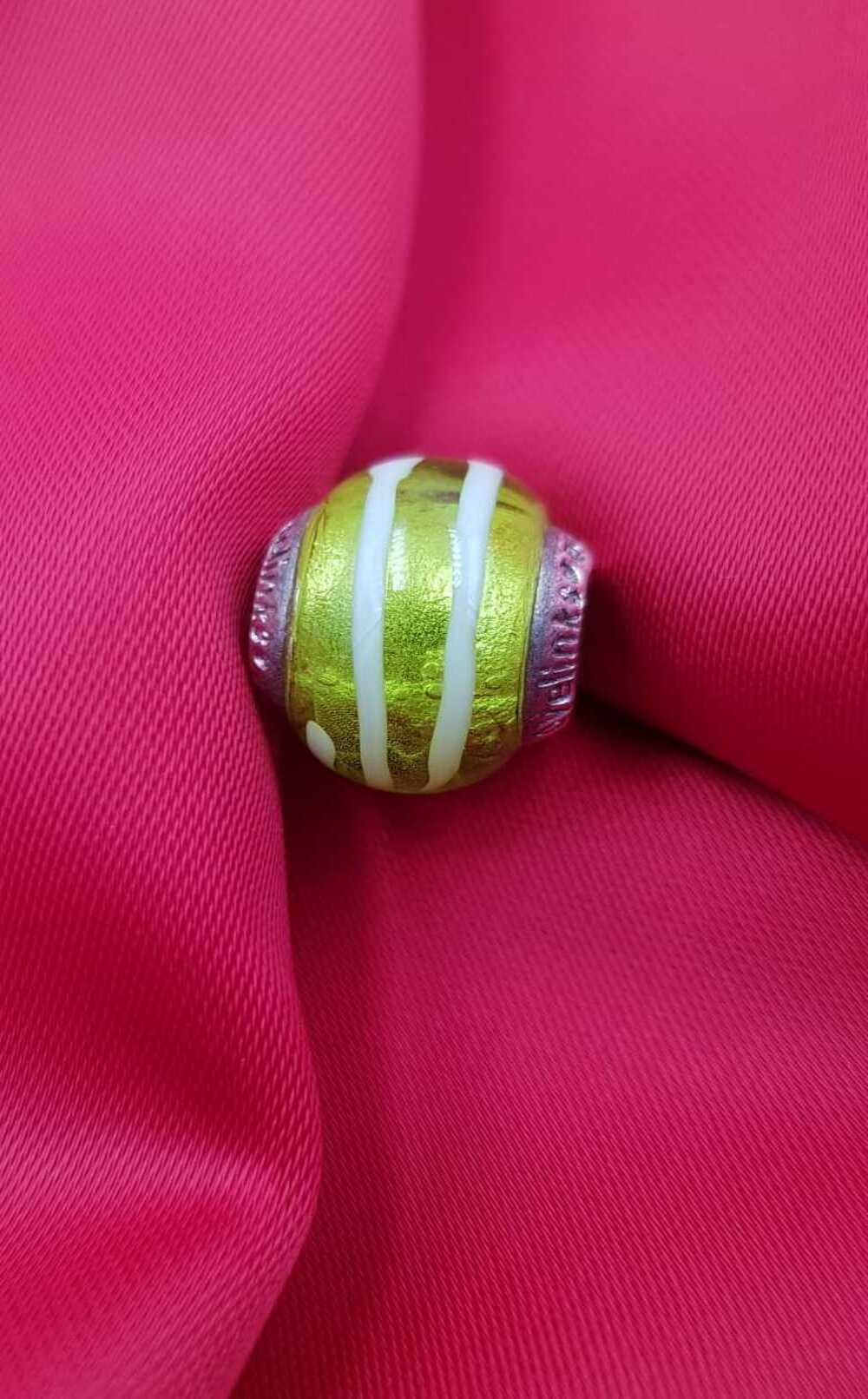 Vog%20Pandora’s%20Charm’s%20Yeşil%20Beyaz%20Murano%20Cam%20925%20Ayar%20Gümüş%20Charms